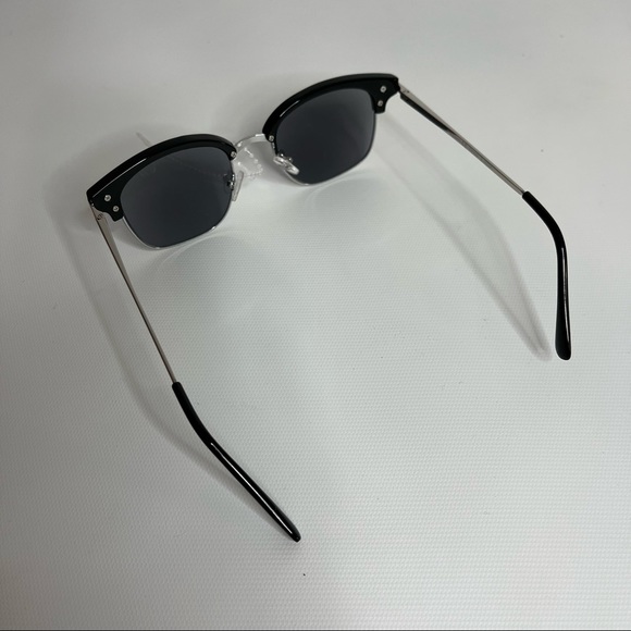 Peepers Black & Silver Clubmaster Sunglasses UNISEX - Picture 11 of 13